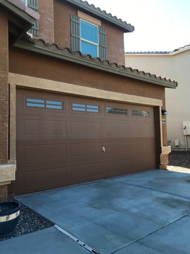 Photo - Under Market Rate! Spacious 3br Home in Co...