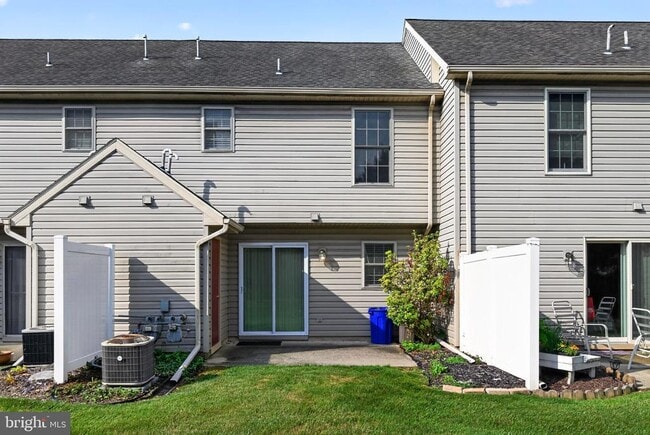 Photo - 137 Pointe Ridge Dr