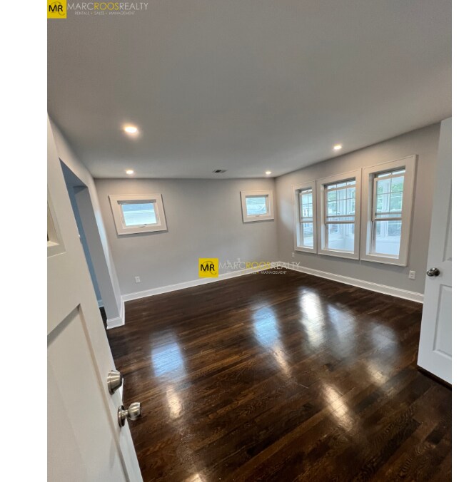 Photo - 10 Lawrence St Unit 12