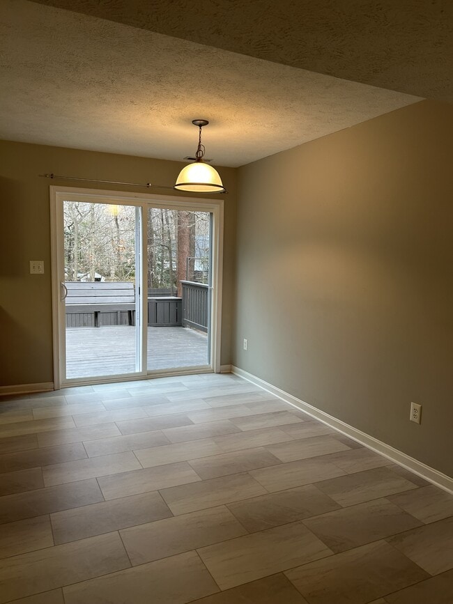 Photo - 46891 Bryan Rd