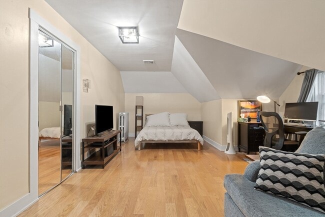 Photo - 21 Wenham St Unidad 3