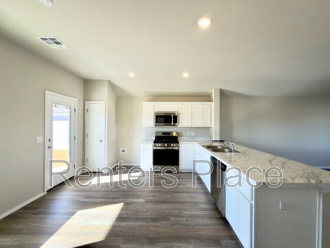 Photo - 1105 W Lawton Rd