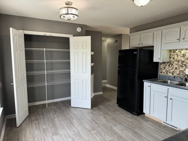 Photo - 431 Filmore Road