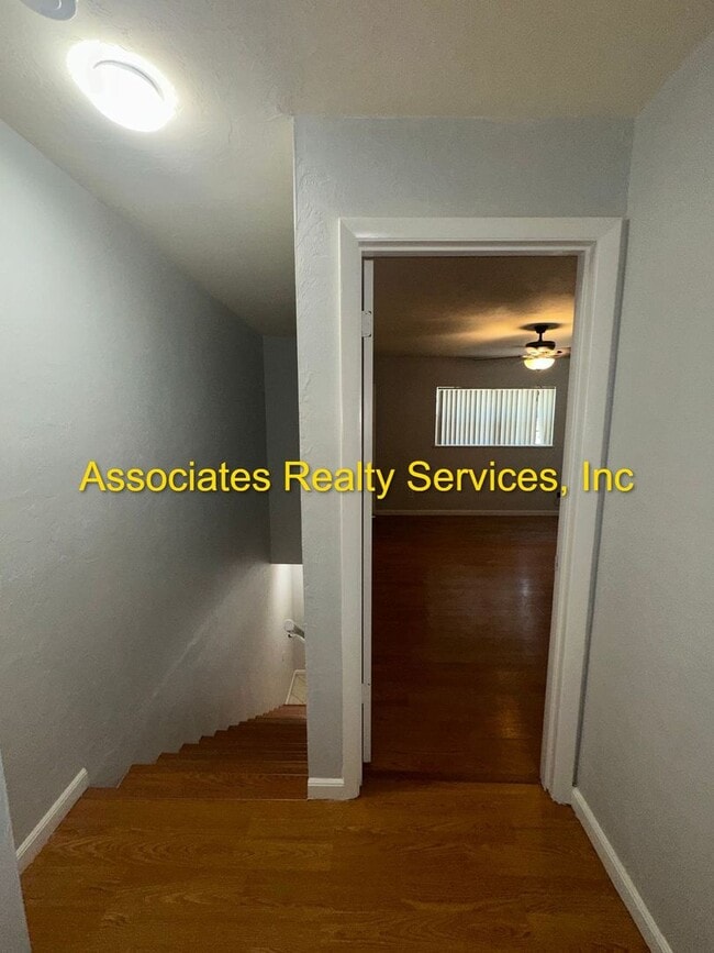 Photo - 3625 SW 30th Terrace Unit A- MR108-01