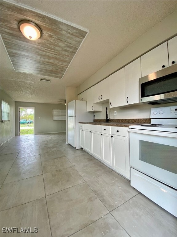 Photo - 1534 Oak Dr Townhome