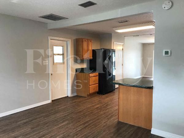 Photo - 4707 W Bay Ave