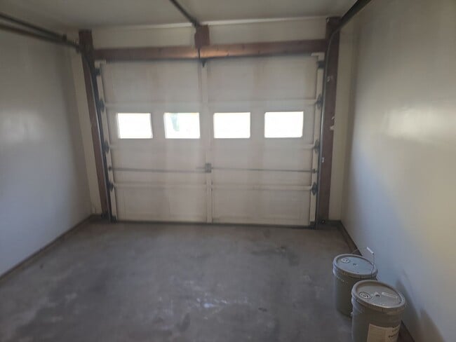 Photo - 3 Bed 2 bath house Right off of Rosewood, Walking distance to USC Events and Stadium