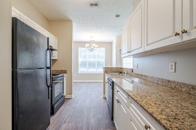 Photo - The Preserve at Grande Oaks Apartment Homes
