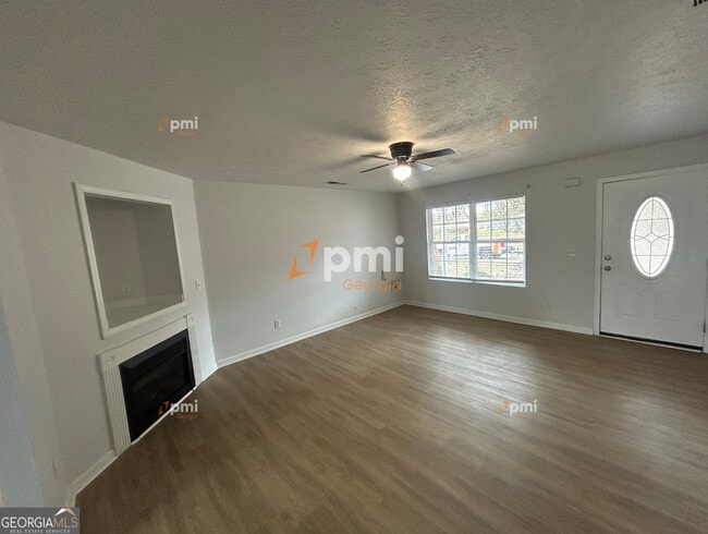 Photo - 304 Klinetop Dr