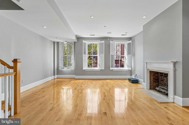 Photo - 1343 Q St NW