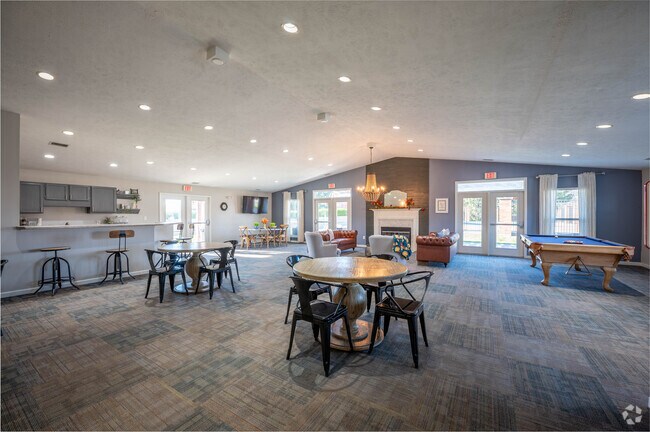 Greenfield Crossing-ClubHouse
