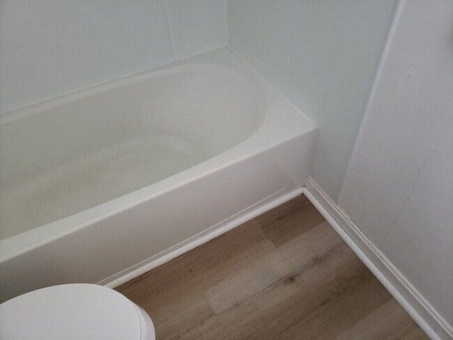 Photo - 4495 W 137th St