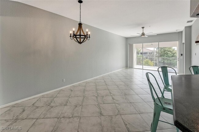 Photo - 6812 Satinleaf Rd S Unidad 202