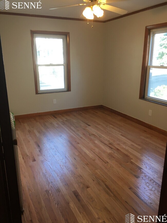 Photo - 73 Lowell St Unit 1