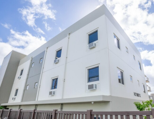 Convenient Cozy Studio Utilities Included - Convenient Cozy Studio Utilities Included Apartment Unit 305
