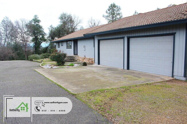 Photo - 10560 Old Oregon Trail