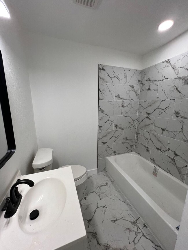 Photo - Gorgeous all renovated Home in Houston TX,...