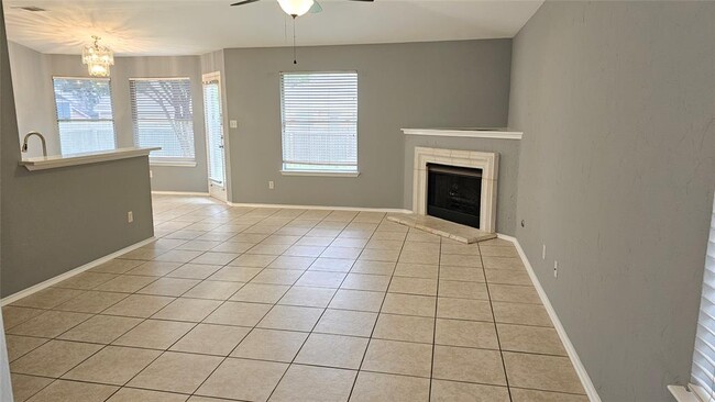 Photo - 2241 Ada Ln