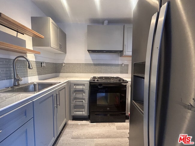 Photo - 5632 Baltimore St