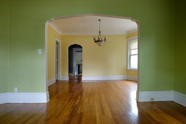 913 Ashland Ave Unit Ashland 1