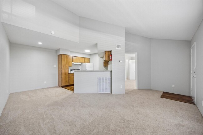 Photo - 1660 W T C Jester Blvd Unit 106