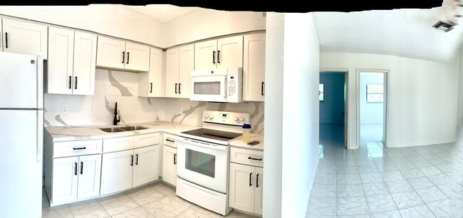 Photo - 260 NW 19th St Unit 27
