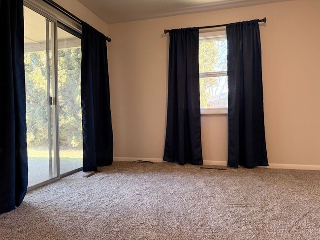 Photo - Short term 6 month rental available. 2 bedroom, 2 bath home in Boise!