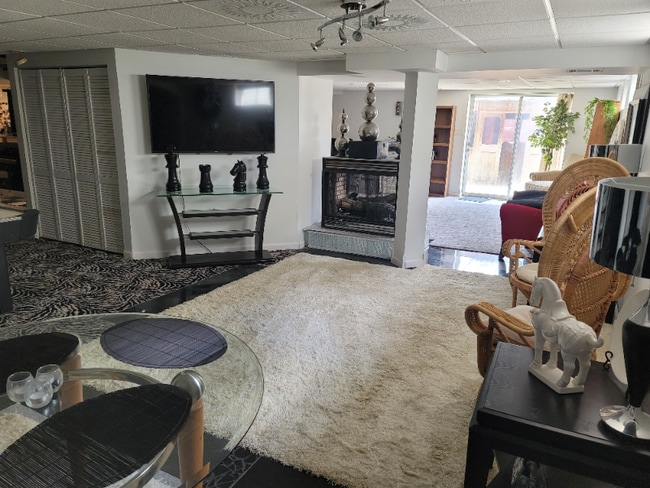 1163 Colby Dr