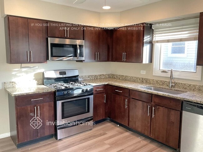 Photo - 5935 Essex Rd