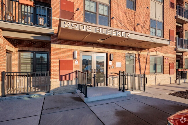 Entrance - Flats At Metrowest Condominiums