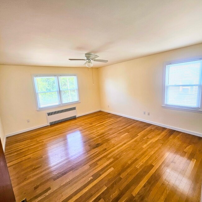 Building Photo - 259 Columbus Ave Unit 2