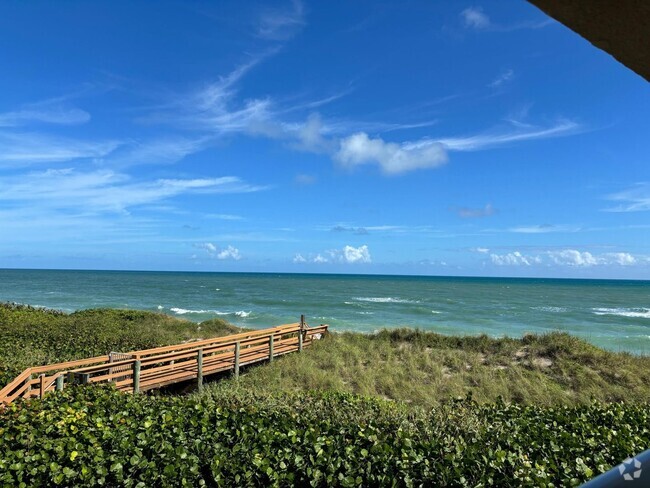 Building Photo - Hutchinson Island Rental