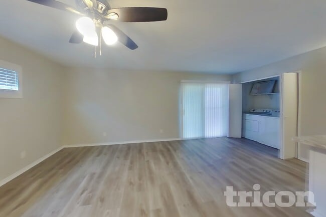 416 Forestwood Dr
