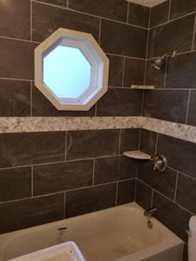 Photo - 3 Bed 2 Bath Newly Remodeled