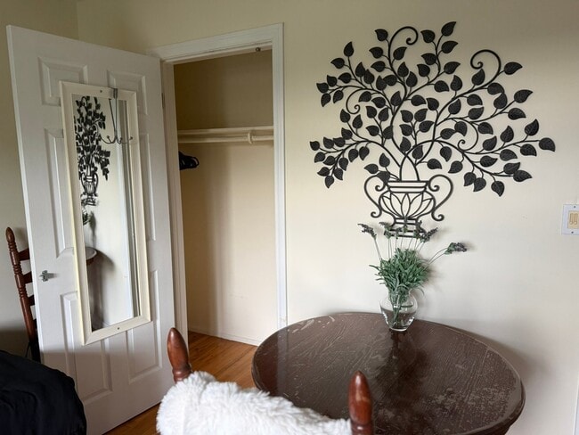 Photo - 102 E Buena Vista Ave