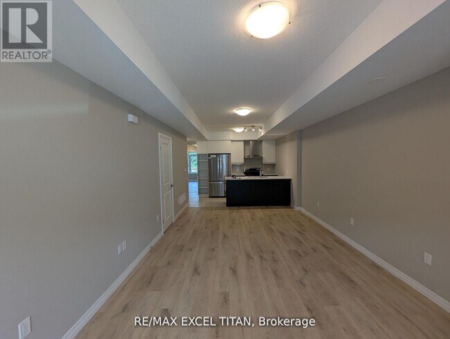 Photo - 74 Thatcher Dr