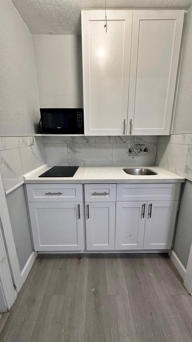 Photo - 325 N Federal Hwy Unit 1