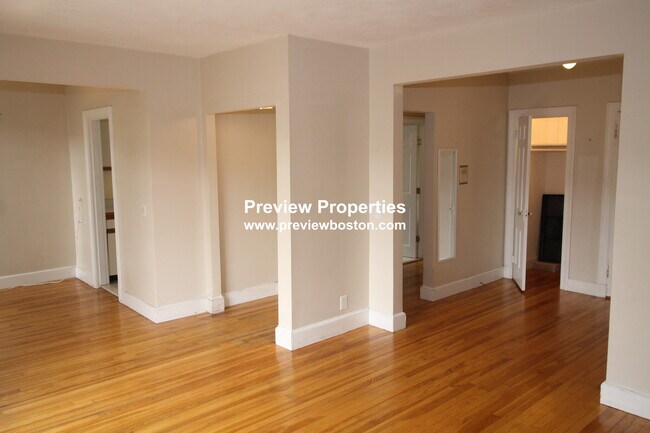 Photo - 97 Strathmore Rd Unidad 7