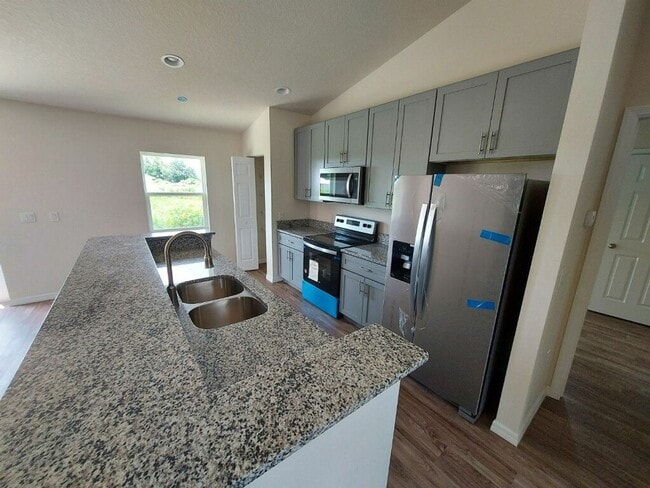 Photo - 120 N Cunningham Ave