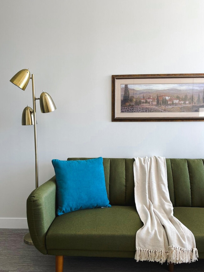 Building Photo - 2530 University Ave Unit SI ID1036856P