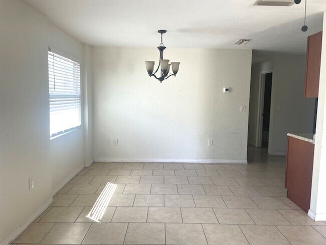 Photo - GC1274 Unit GC1274 A