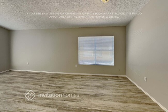 Photo - 550 N 64th St