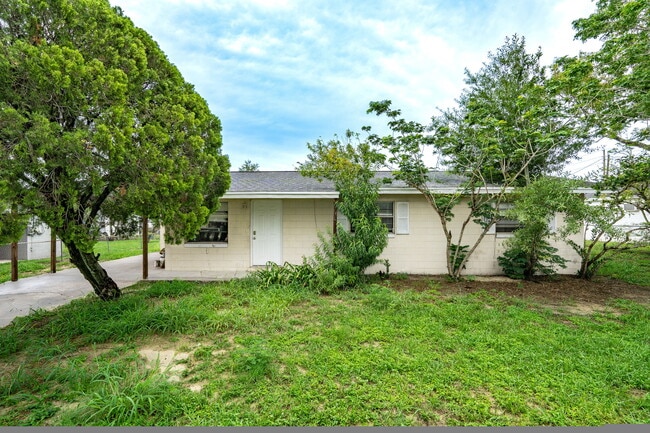 Photo - 746 Detour Rd House