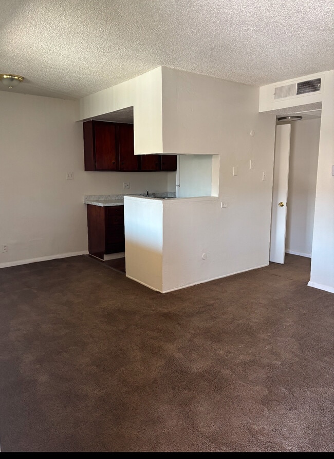 Photo - 190 Las Flores