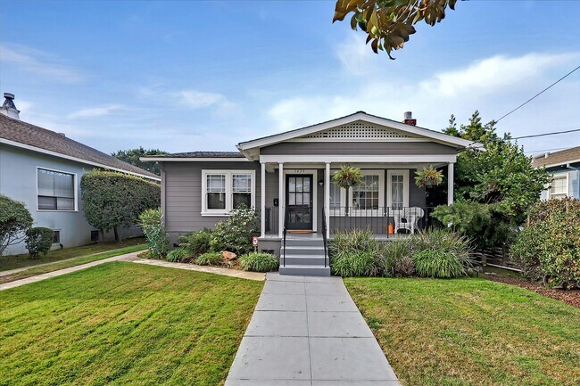 Photo - 1439 Paloma Ave House