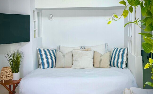 Photo - 13554 Rand Dr Unidad Guesthouse