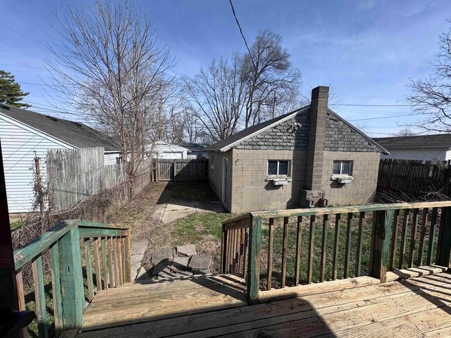 Photo - 2112 W 11th St