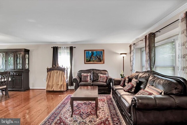 Photo - 3289 Kinross Cir