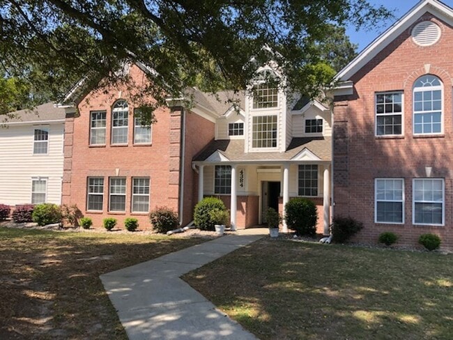 Building Photo - 4384 Daphne Ln Unit Riverwood - 4384 E Daphne Ln