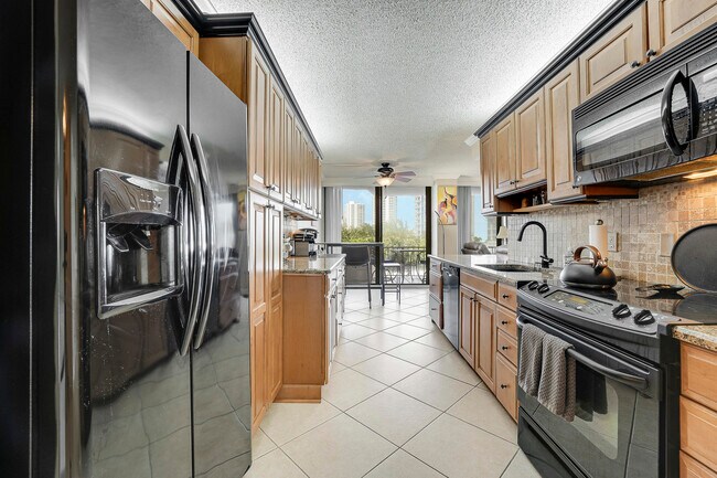 Photo - 4200 N Ocean Dr Unit 2-306